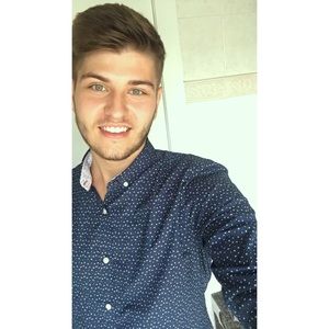 Meet your Posher, Haris